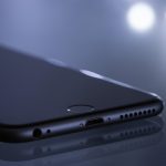 Vloeistof in lightning connector iPhone - Lees dit eerst